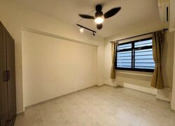 Sengkang East Way (Sengkang), HDB 3 Rooms #503168571